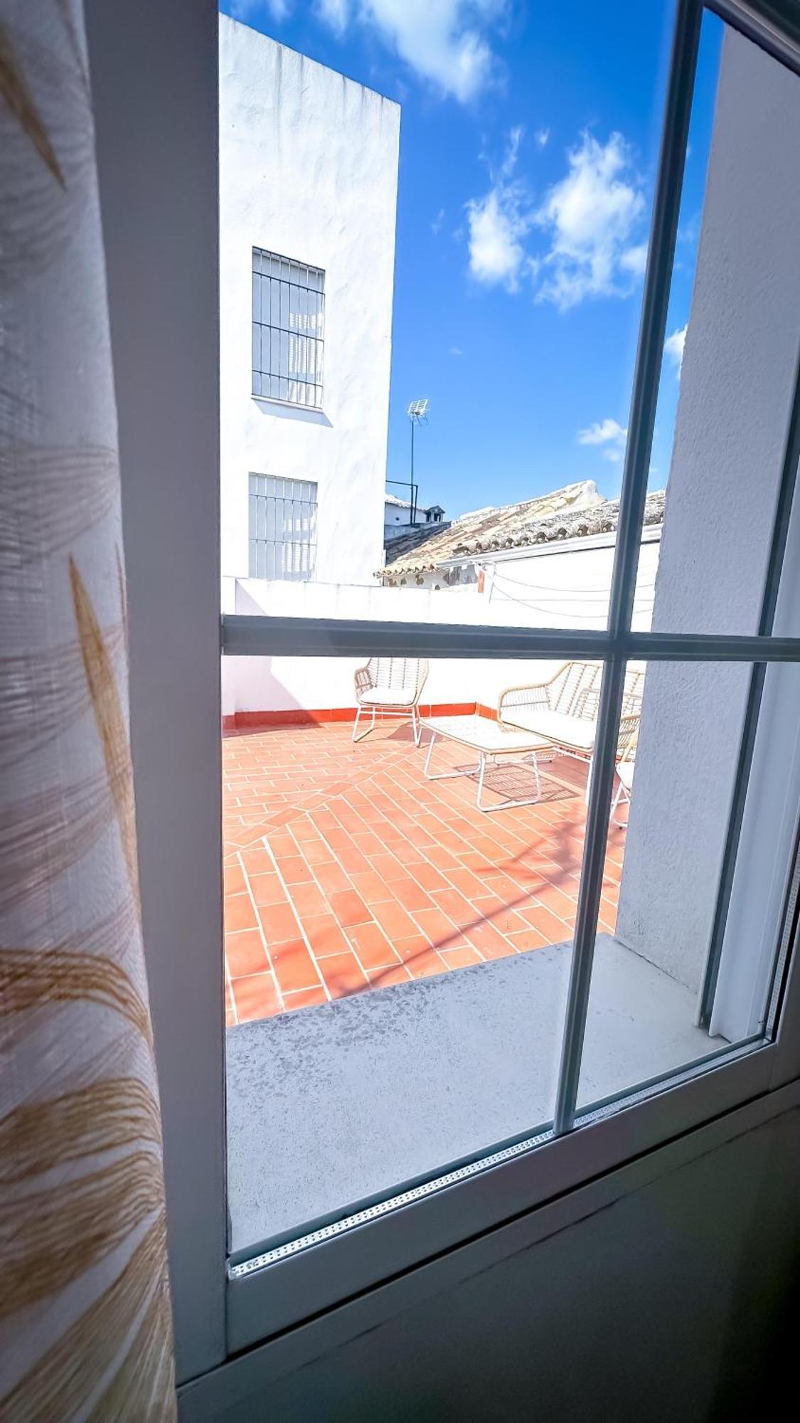 Alojamientos Claus Almodovar del Rio Bagian luar foto