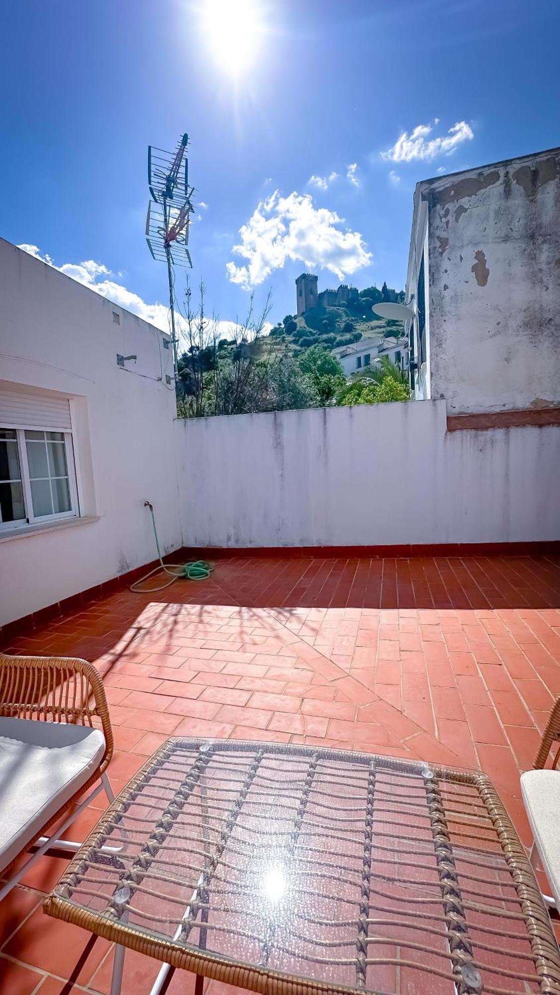 Alojamientos Claus Almodovar del Rio Bagian luar foto